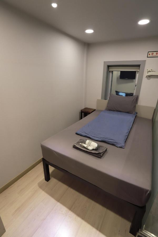 Seoul N Hostel Екстер'єр фото